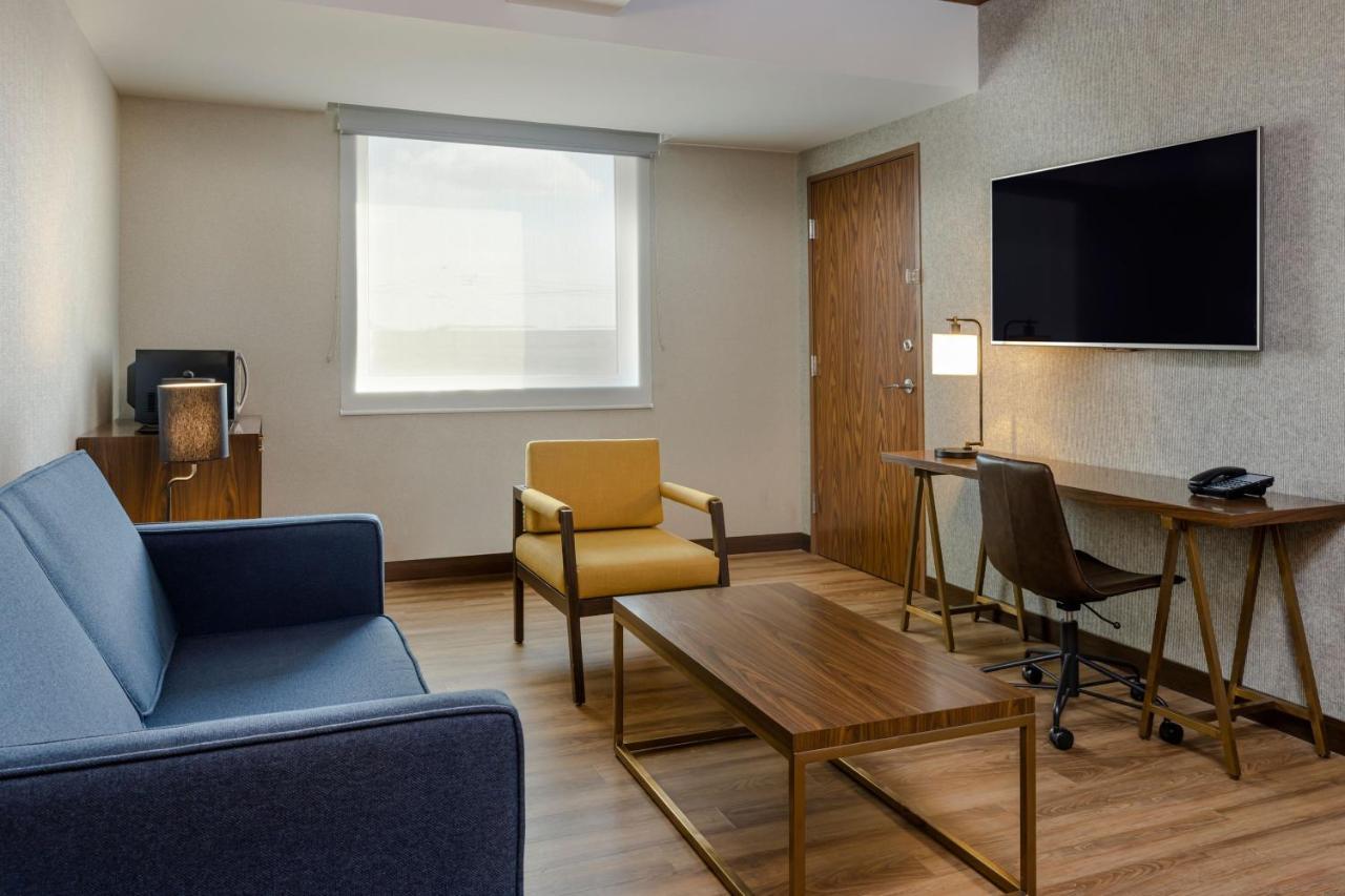Four Points By Sheraton Monterrey Airport Аподака Экстерьер фото